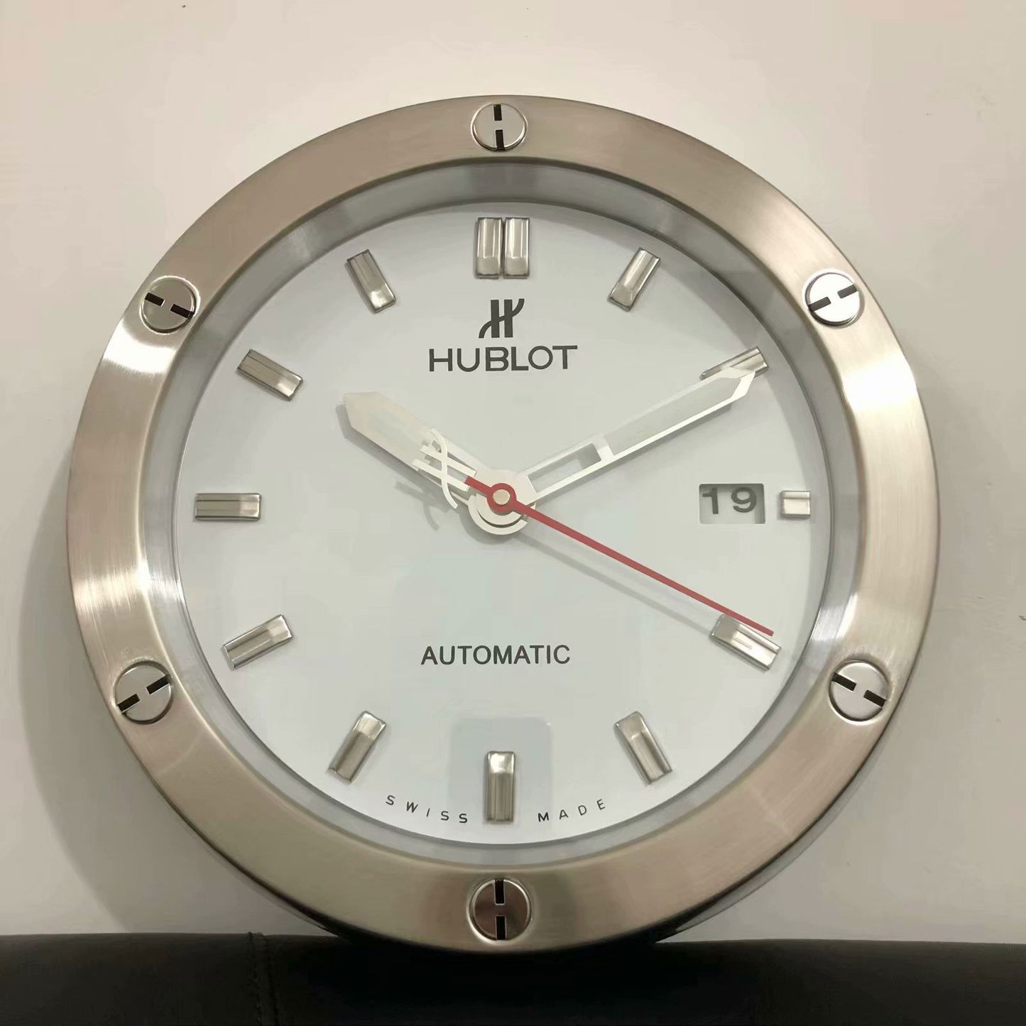 Orologio Classic Fusion da muro - Bufalo Wall Clock 