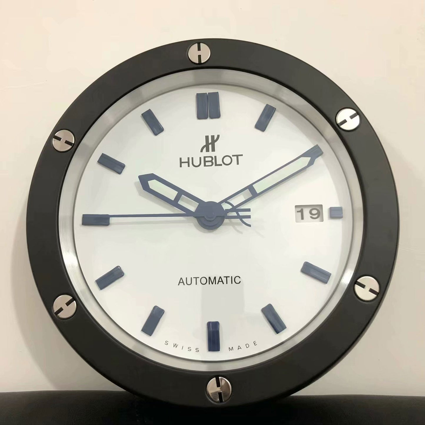 Orologio Classic Fusion da muro - Bufalo Wall Clock 
