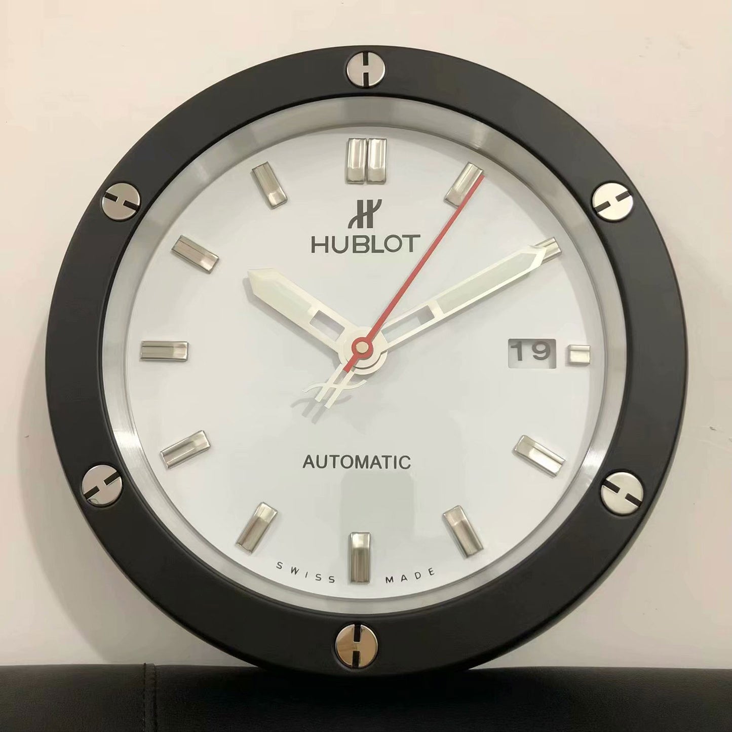 Orologio Classic Fusion da muro - Bufalo Wall Clock 