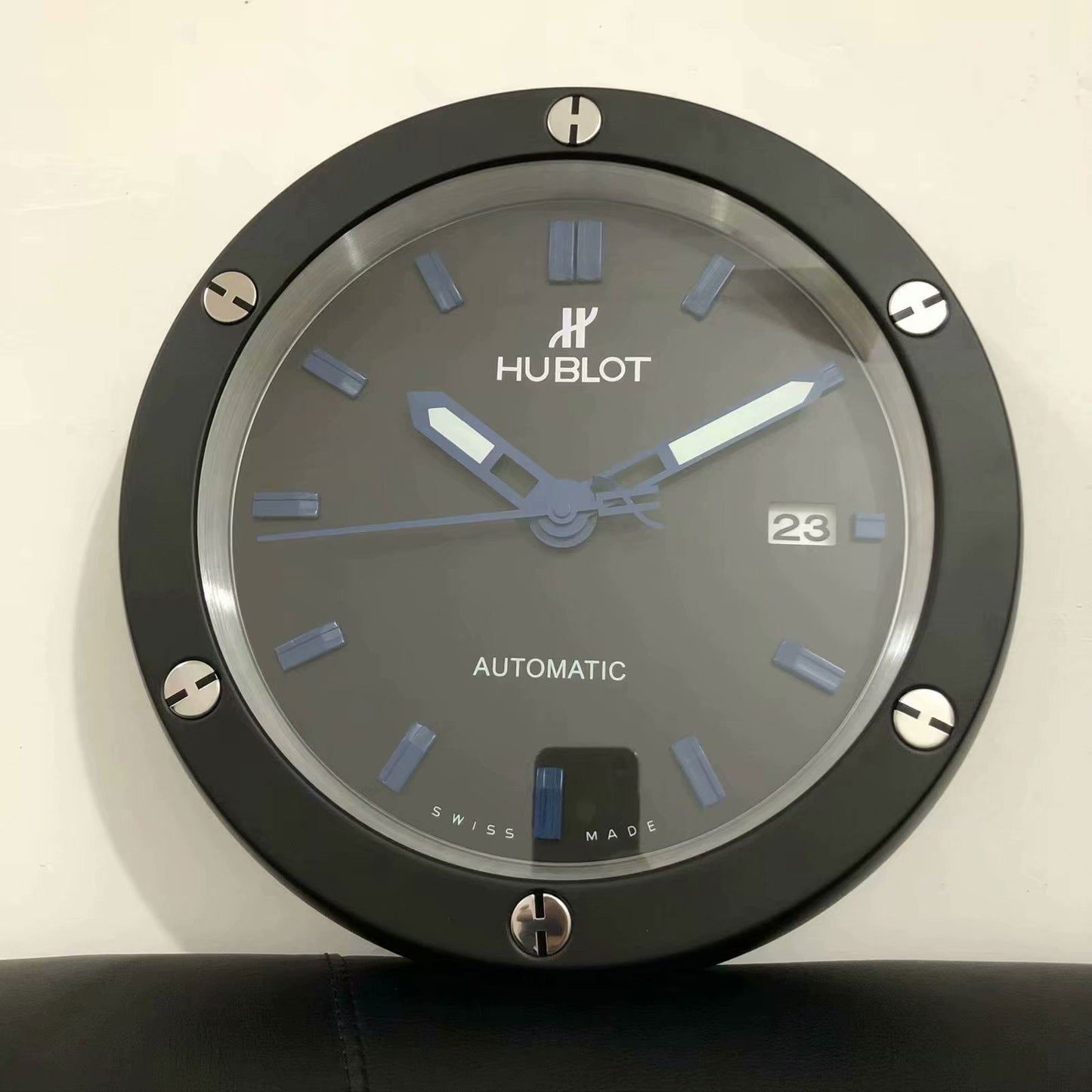 Orologio Classic Fusion da muro - Bufalo Wall Clock 