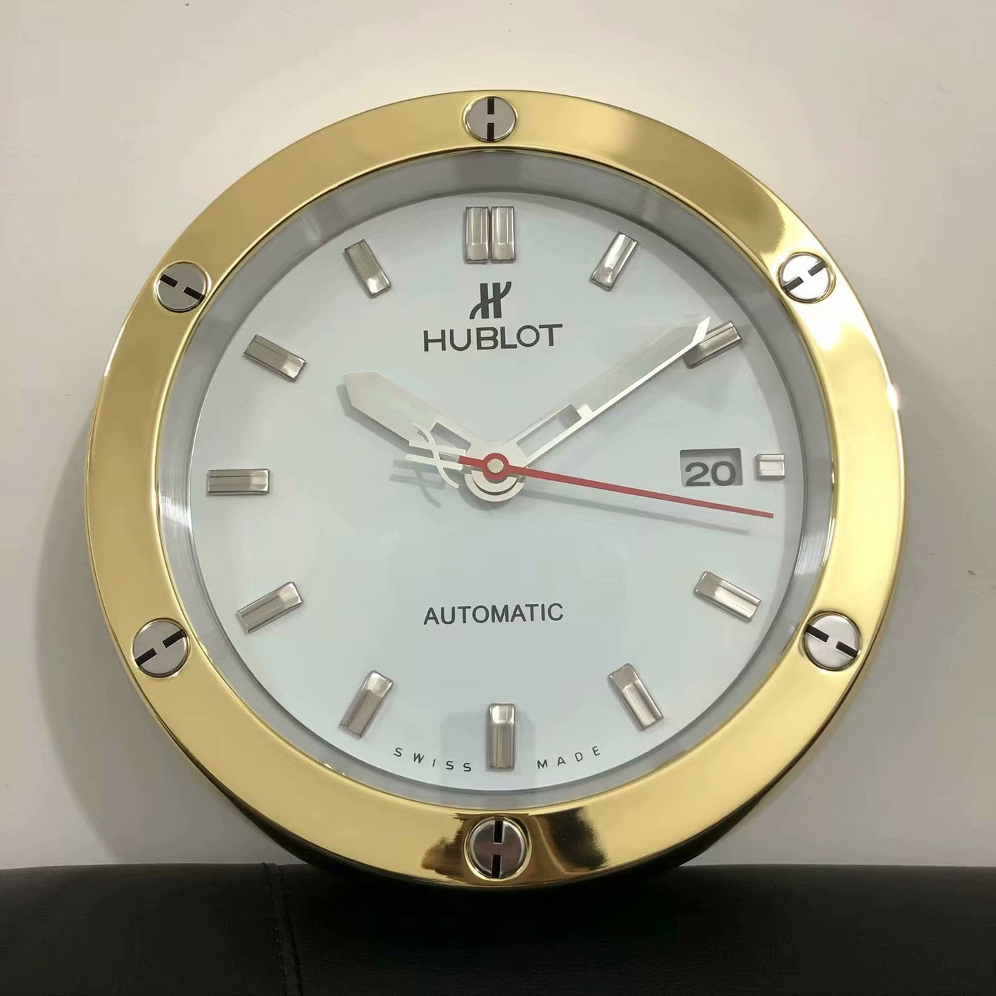 Orologio Classic Fusion da muro - Bufalo Wall Clock 